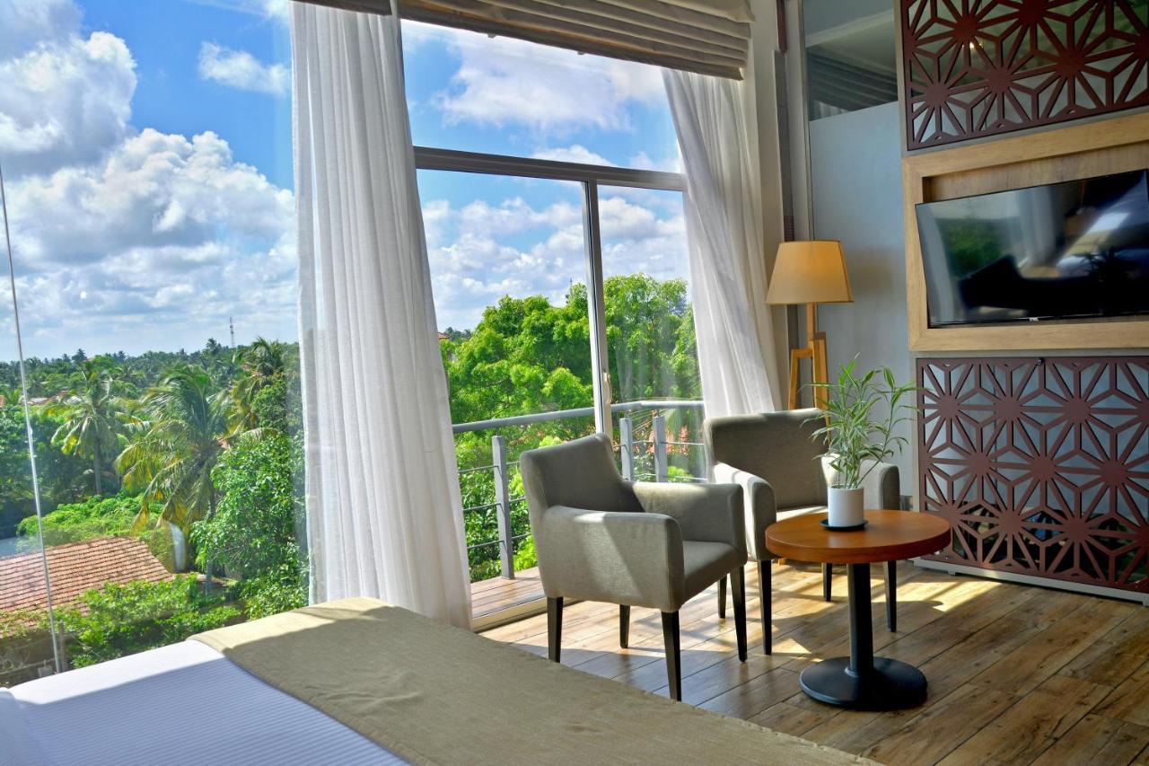 Belmont Boutique Hotel - Free Airport Shuttle Service ネゴンボ エクステリア 写真